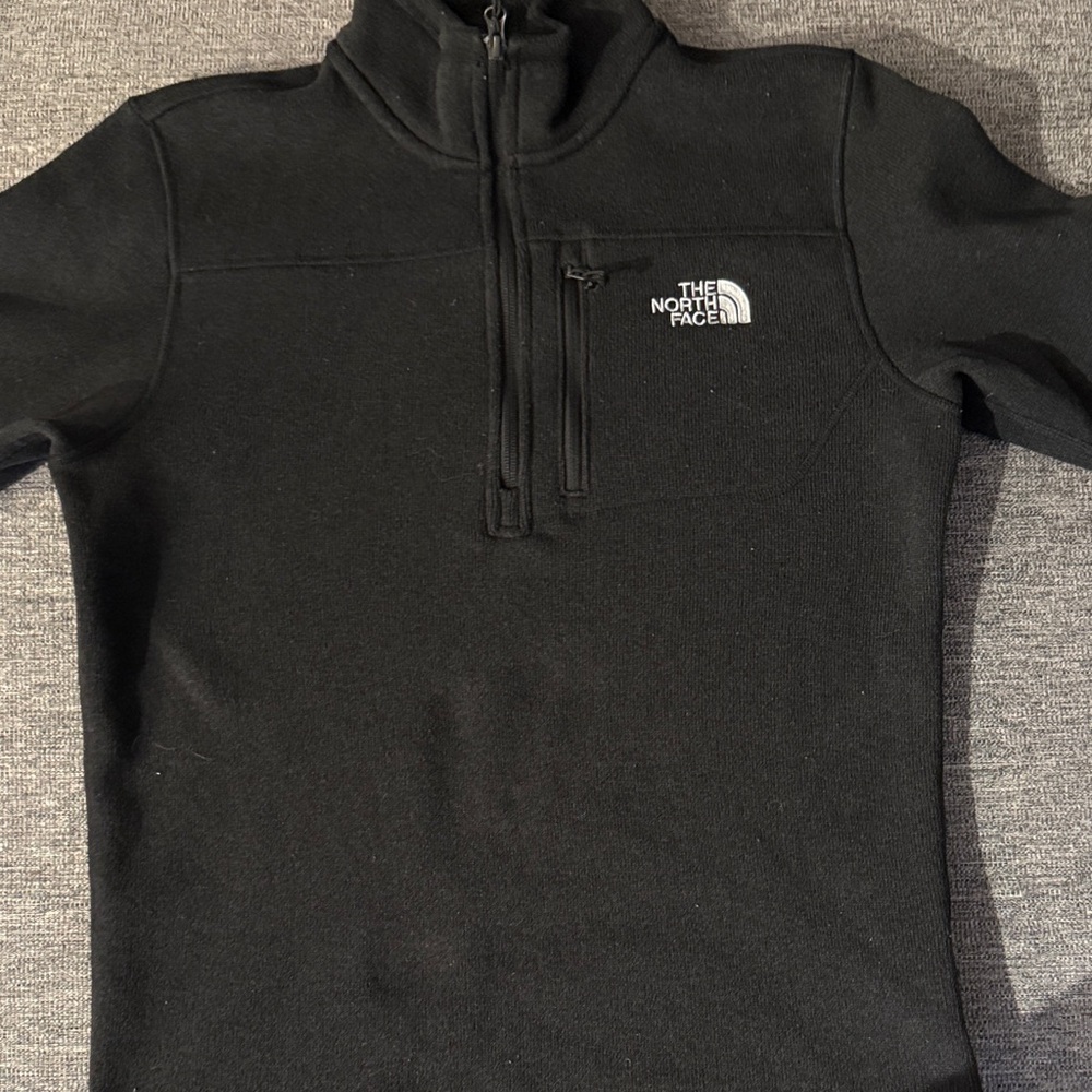 The North Face Black Fleece Pullover